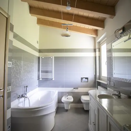 Iseolakerental - Katia Apartment Solto Collina